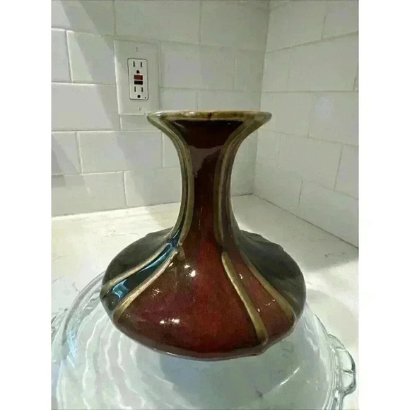 Unmarked Other - Fabulous Pottery Vase Red Olive Glaze Gold Stripes 6.5"